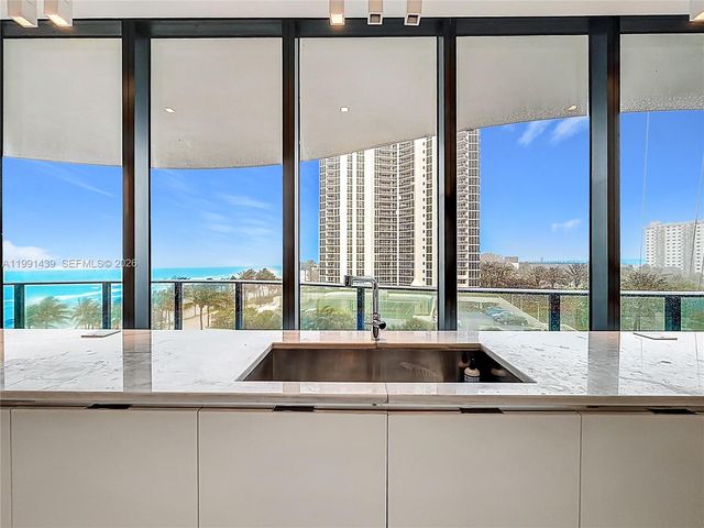19575 Collins Ave 5, Sunny Isles Beach, FL 33160