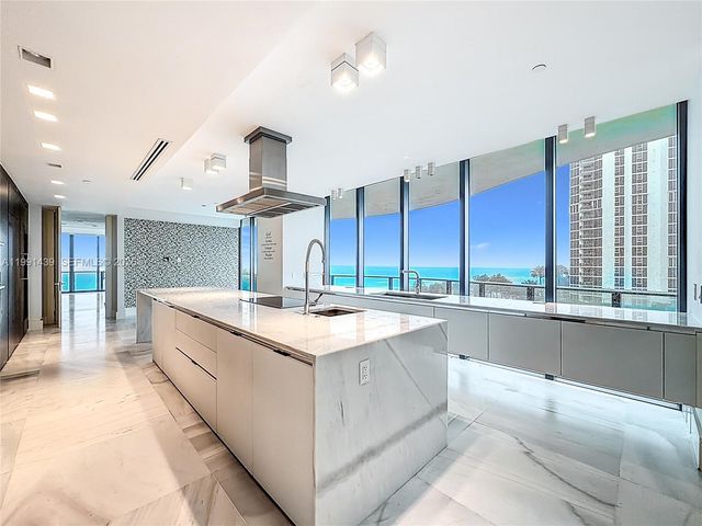 19575 Collins Ave 5, Sunny Isles Beach, FL 33160