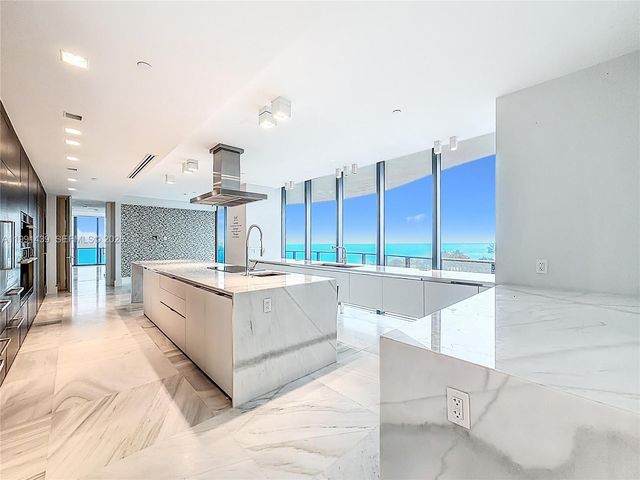 19575 Collins Ave 5, Sunny Isles Beach, FL 33160