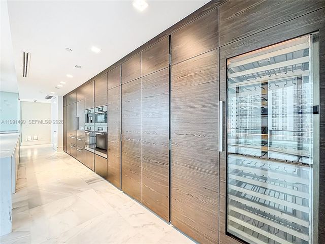 19575 Collins Ave 5, Sunny Isles Beach, FL 33160