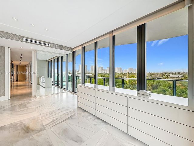 19575 Collins Ave 5, Sunny Isles Beach, FL 33160