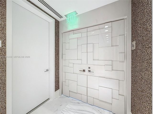 19575 Collins Ave 5, Sunny Isles Beach, FL 33160