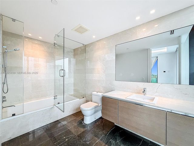 19575 Collins Ave 5, Sunny Isles Beach, FL 33160