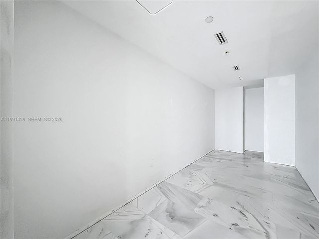 19575 Collins Ave 5, Sunny Isles Beach, FL 33160