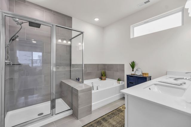 4003 Sadie St, Columbia, TN 38401