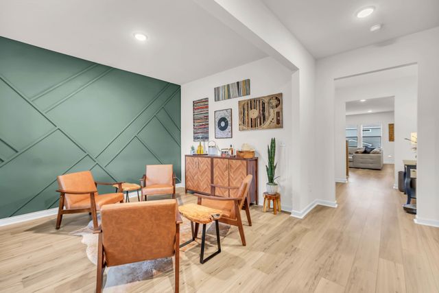 4003 Sadie St, Columbia, TN 38401