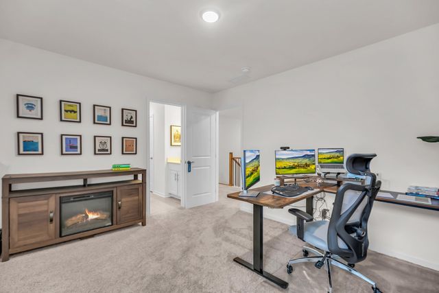 4003 Sadie St, Columbia, TN 38401