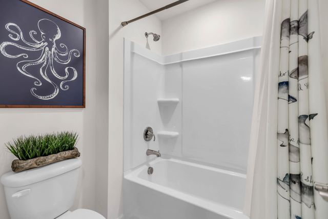 4003 Sadie St, Columbia, TN 38401