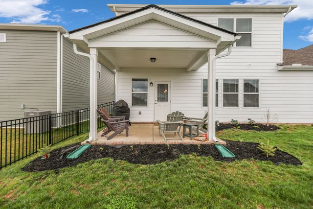 4003 Sadie St, Columbia, TN 38401