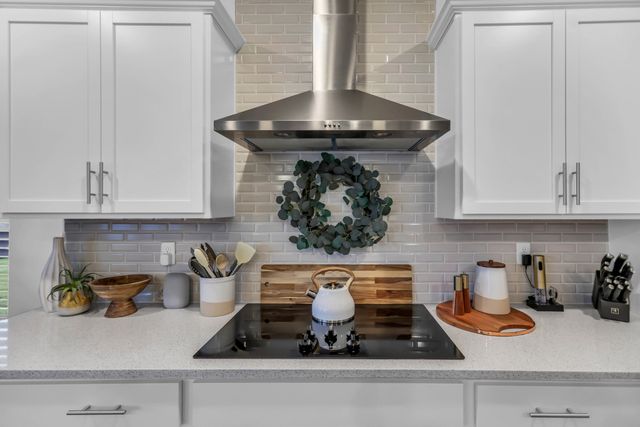 4003 Sadie St, Columbia, TN 38401