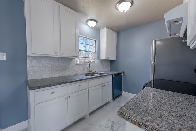 303 Spring Stream Bend, Montgomery, TX 77316