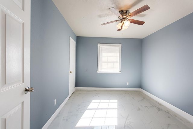 303 Spring Stream Bend, Montgomery, TX 77316