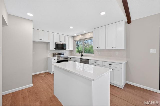 11553 Patty Ann Drive, St Louis, MO 63146