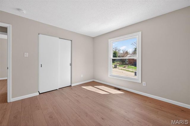 11553 Patty Ann Drive, St Louis, MO 63146