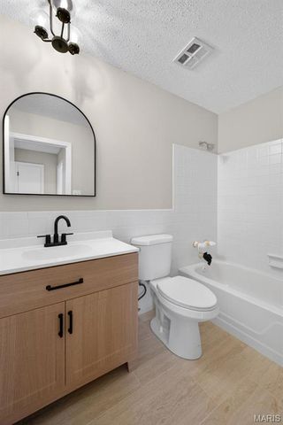 11553 Patty Ann Drive, St Louis, MO 63146