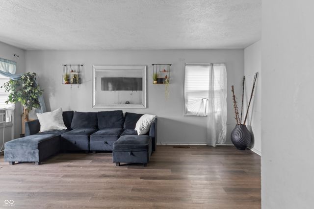 5201 E 34th Street, Indianapolis, IN 46218