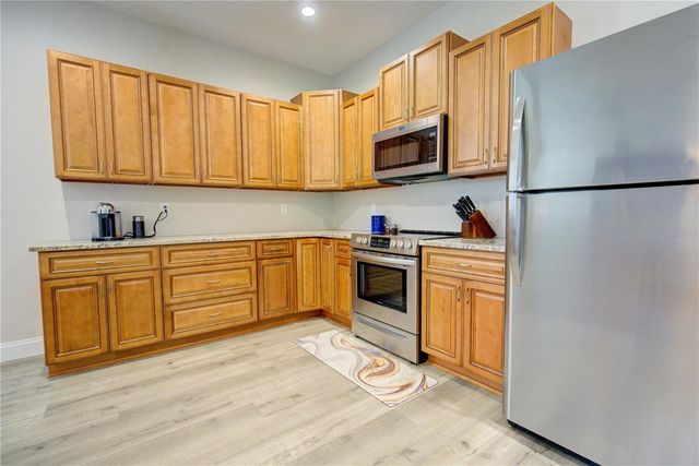 4991 SE 212TH COURT, Morriston, FL 32668