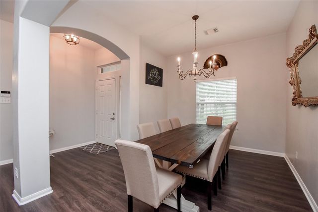 5706 Van Steinberg, East Bernard, TX 77435