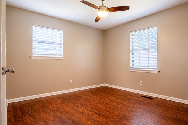 923 Crest Drive, Chickamauga, GA 30707