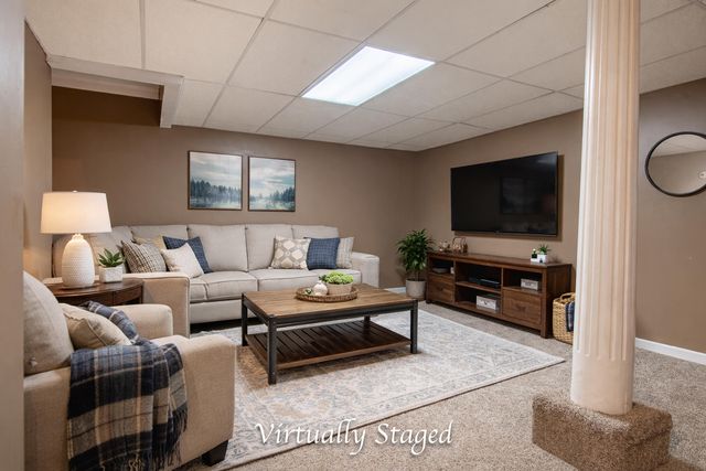 923 Crest Drive, Chickamauga, GA 30707
