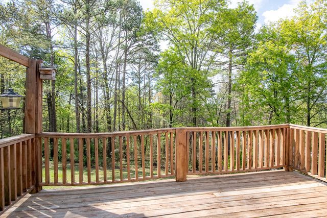 923 Crest Drive, Chickamauga, GA 30707