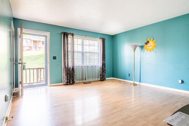 923 Crest Drive, Chickamauga, GA 30707