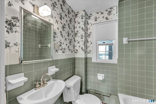 62 Hillcrest Terrace, Meriden, CT 06450