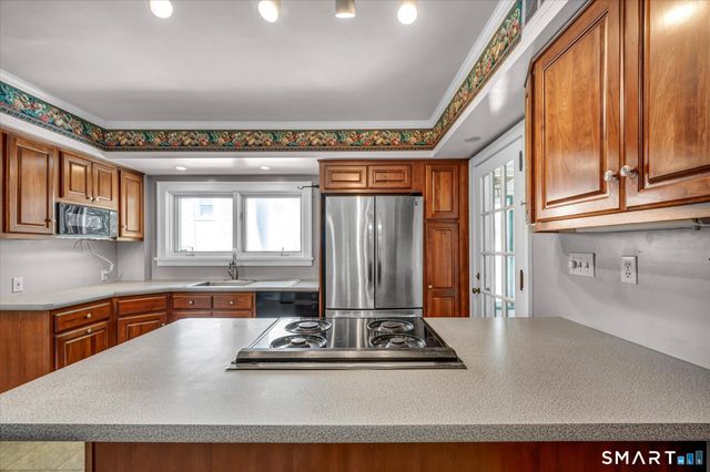 62 Hillcrest Terrace, Meriden, CT 06450