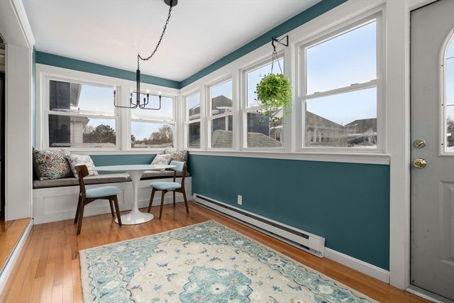 10 Grayson St, Boston, MA 02124