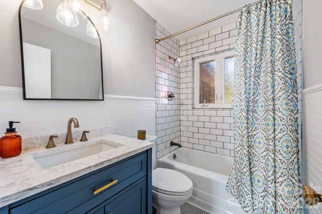 1708 Miles Court, Charlotte, NC 28216