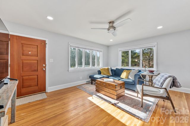 1708 Miles Court, Charlotte, NC 28216