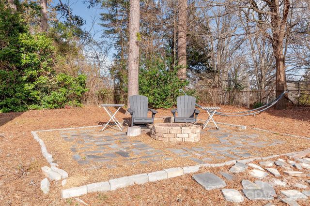 1708 Miles Court, Charlotte, NC 28216