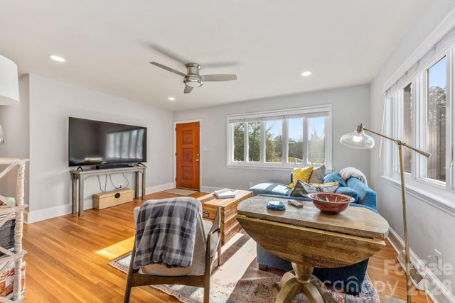 1708 Miles Court, Charlotte, NC 28216