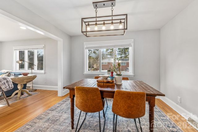 1708 Miles Court, Charlotte, NC 28216