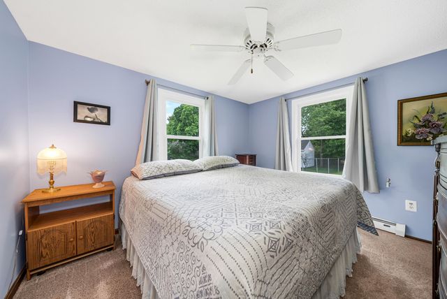17 Willey Street, Rochester, NH 03867