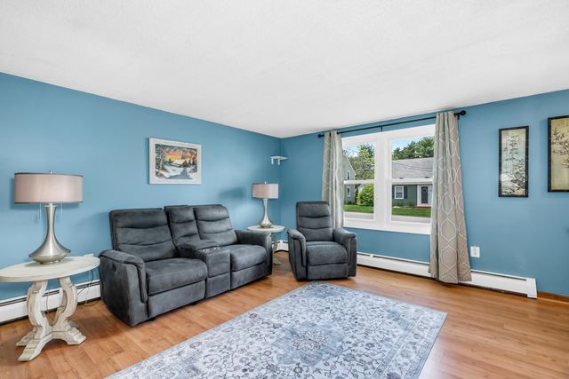 17 Willey Street, Rochester, NH 03867