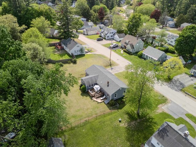 17 Willey Street, Rochester, NH 03867