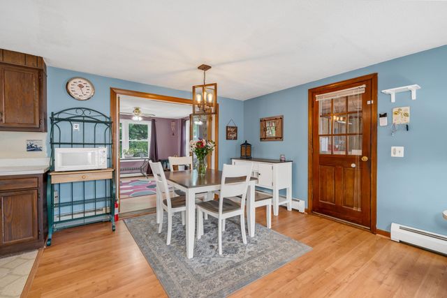 17 Willey Street, Rochester, NH 03867