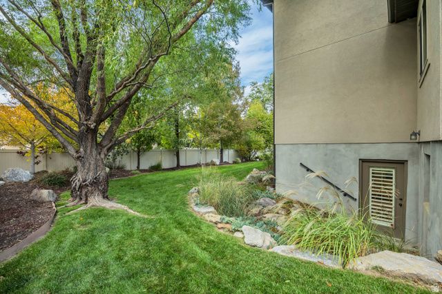 13208 S SUNSET GLEN WAY, Draper, UT 84020