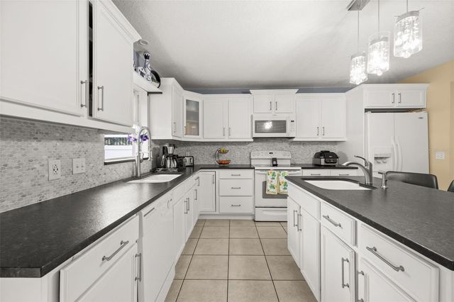 5253 SUNSET CANYON DRIVE, Kissimmee, FL 34758