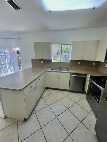 21477 SW 85th Psge 21477, Cutler Bay, FL 33189