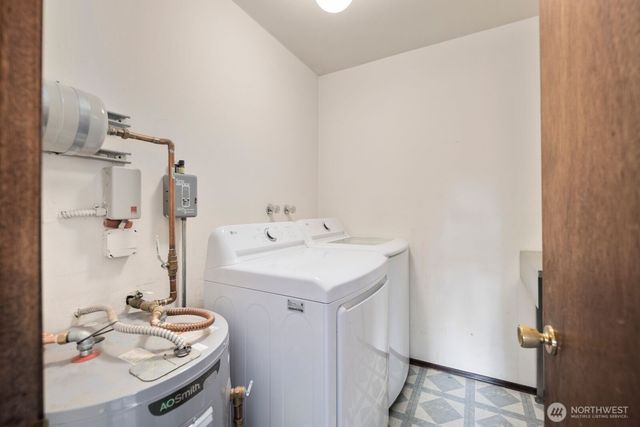11524 36th Street E, Edgewood, WA 98372