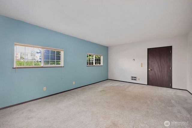 11524 36th Street E, Edgewood, WA 98372