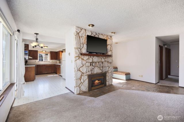 11524 36th Street E, Edgewood, WA 98372