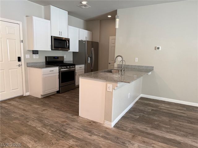 7305 Halo Falls Street, North Las Vegas, NV 89084