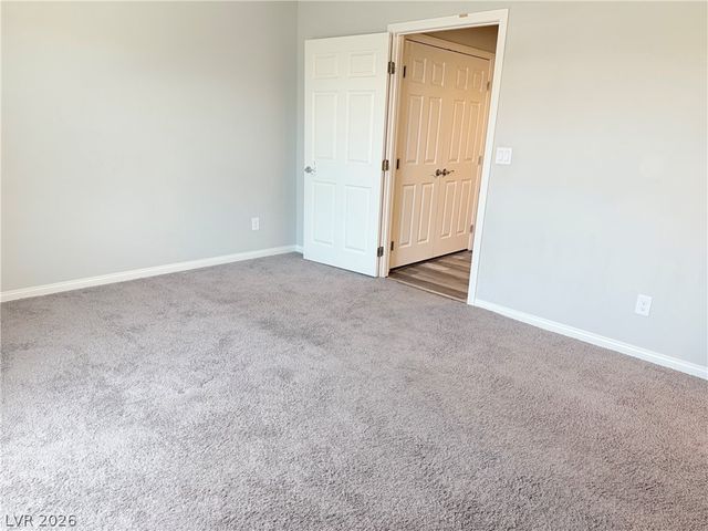 7305 Halo Falls Street, North Las Vegas, NV 89084