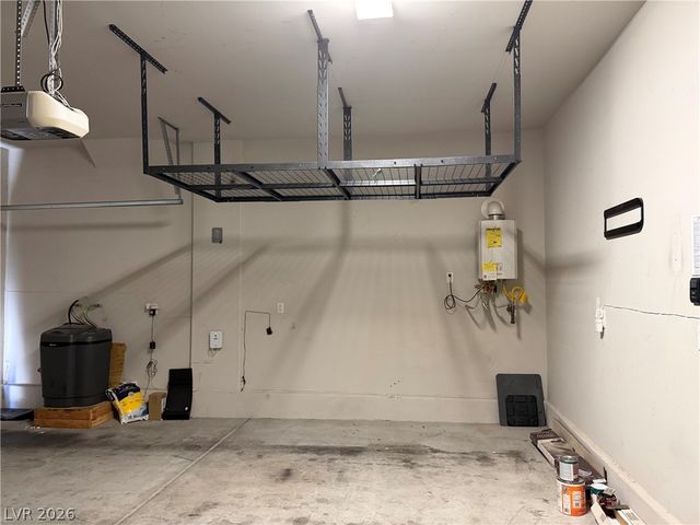 7305 Halo Falls Street, North Las Vegas, NV 89084