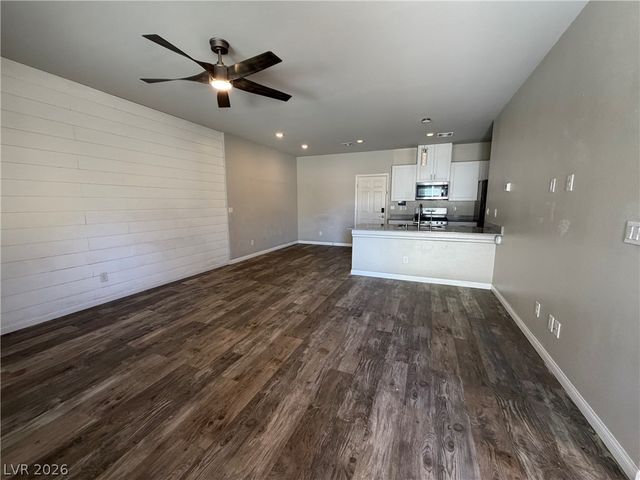 7305 Halo Falls Street, North Las Vegas, NV 89084