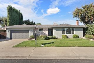 309 Vineyard Dr, Lodi, CA 95240