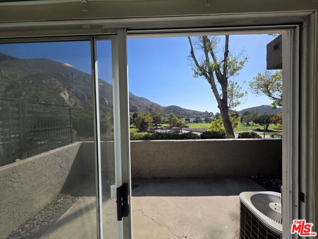 5976 Paseo Encantada, Camarillo, CA 93012